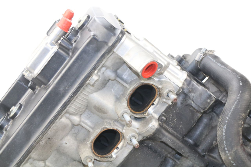 photo de ENGINE HONDA CBR RR FIREBLADE 1000 (2006 - 2007) - Used quality zoom