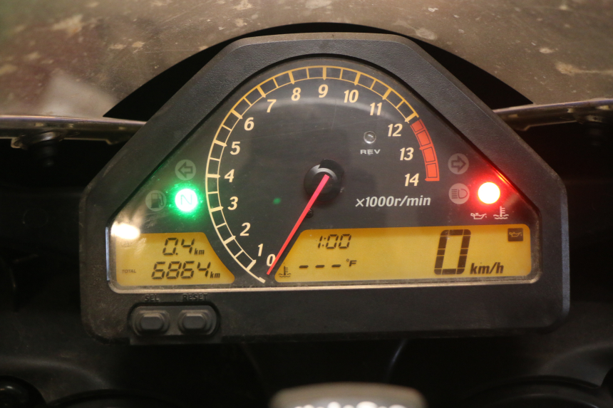 photo de ENGINE HONDA CBR RR FIREBLADE 1000 (2006 - 2007) - Technical close-up