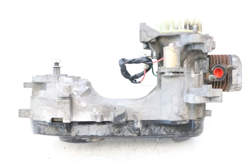 photo de ENGINE PEUGEOT CITYSTAR 2T 50 (2018 - 2021) - Fixing points details