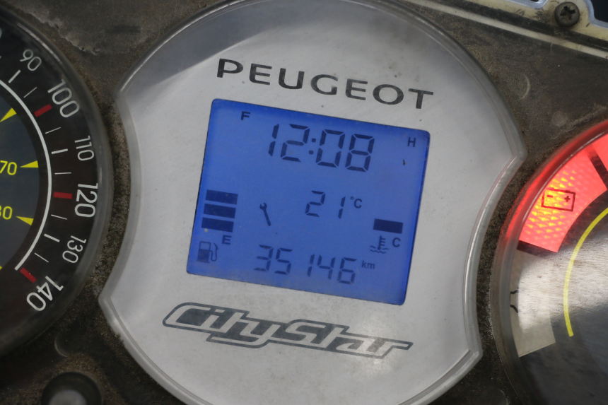 photo de ENGINE PEUGEOT CITYSTAR 125 (2011 - 2017) - Zoom on usage condition