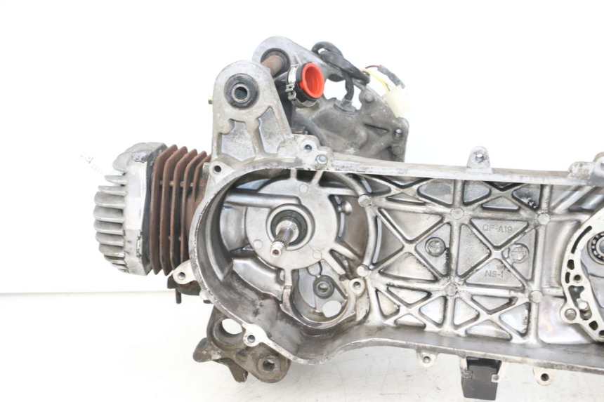 photo de ENGINE PEUGEOT CITYSTAR 50 (2013 - 2017) - Alternative angle