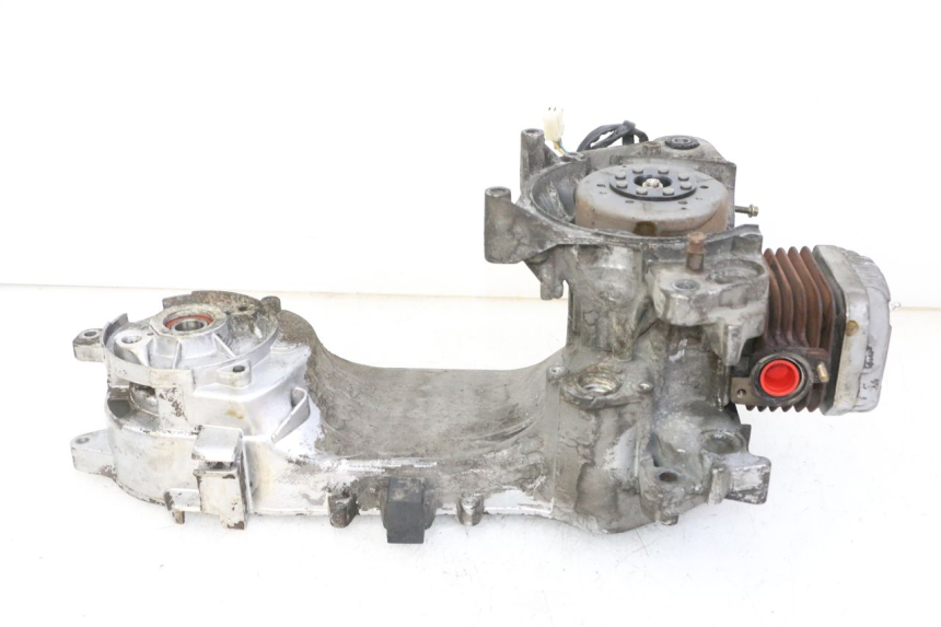 photo de ENGINE PEUGEOT CITYSTAR 50 (2013 - 2017) - Surface and material condition