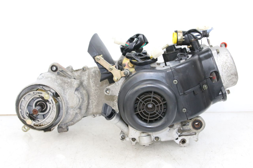 photo de ENGINE LONGJIA DIGITA 4T 50 (2019 - 2022) - Detailed visual inspection