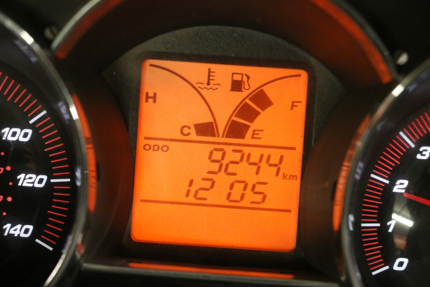 photo de ENGINE KYMCO DINK STREET 125 (2009 - 2014) - Main view