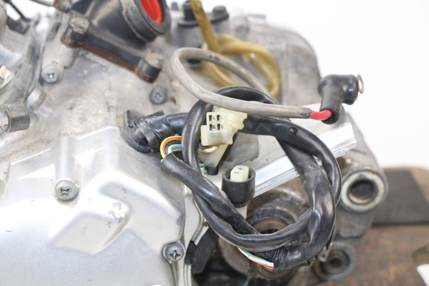 photo de ENGINE YAMAHA DTR DT-R 125 (1989 - 2004) - Surface and material condition