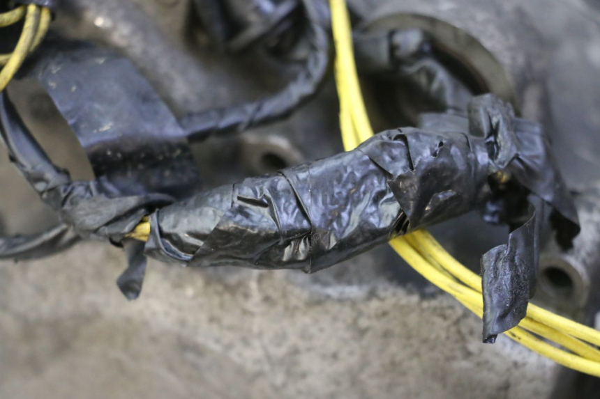 photo de ENGINE HONDA FES S-WING SWING ABS 125 (2007 - 2015) - Fixing points details