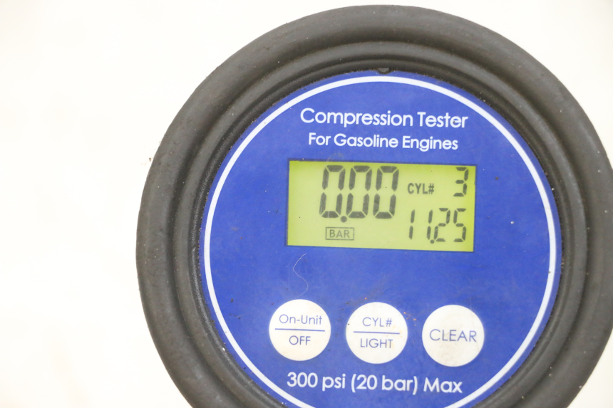 photo de ENGINE YAMAHA FJR ABS 1300 (2006 - 2012) - Surface and material condition