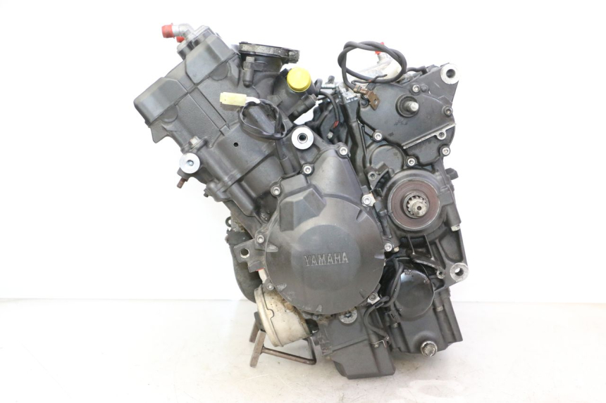 photo de ENGINE YAMAHA FZ6 FAZER S2 600 (2007 - 2011) - Main view