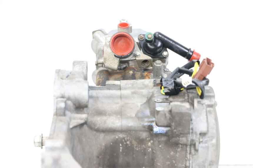 photo de ENGINE PEUGEOT GEOPOLIS RS 125 (2007 - 2009) - Surface and material condition