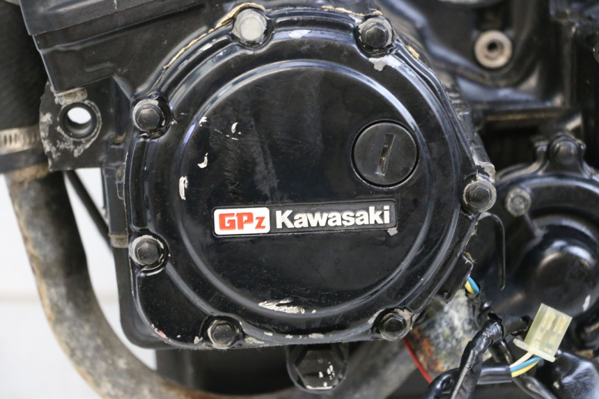 photo de ENGINE KAWASAKI GPZ RX 1000 (1986 - 1988) - Technical close-up