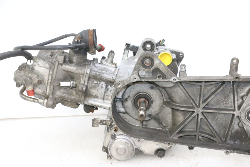 photo de ENGINE KYMCO GRAND DINK 125 (2002 - 2007) - Alternative angle