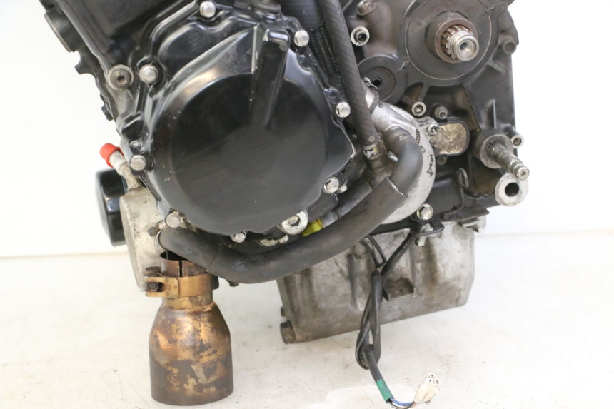 photo de ENGINE SUZUKI GSR 750 (2011 - 2017) - Surface and material condition