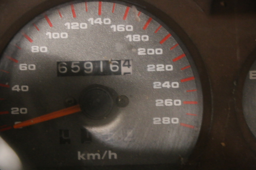 photo de ENGINE SUZUKI GSX-F GSX  F 1100 (1988 - 1994) - Focus on structure