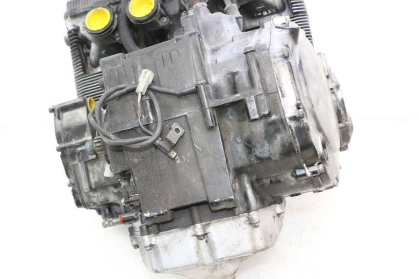 photo de ENGINE SUZUKI GSX F GSXF 750 (1988 - 1998) - Alternative angle