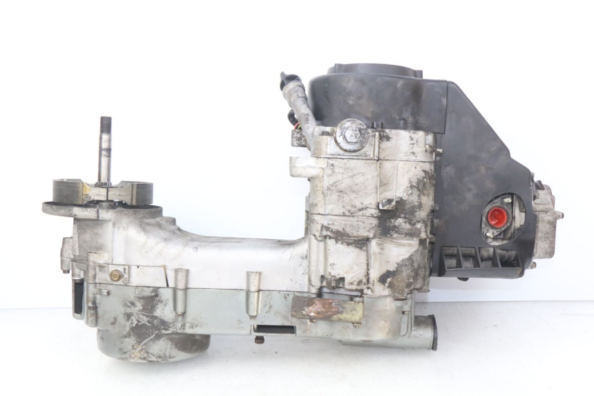 photo de ENGINE HAOTIAN HT125T-2 125 - Alternative perspective