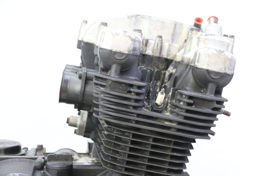 photo de ENGINE KAWASAKI ZR7 ZR-7 S 750 (1999 - 2004) - High-resolution close-up