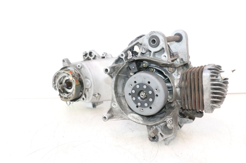 photo de ENGINE PEUGEOT KISBEE 2T 50 (2010 - 2017) - Distinctive features