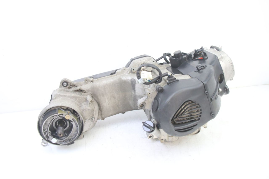 photo de ENGINE PEUGEOT KISBEE 4T 50 (2018 - 2022) - Technical close-up