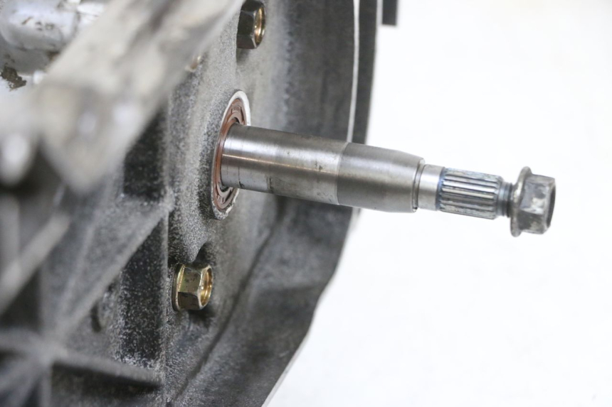 photo de ENGINE PEUGEOT KISBEE 4T 50 (2010 - 2017) - Alternative angle