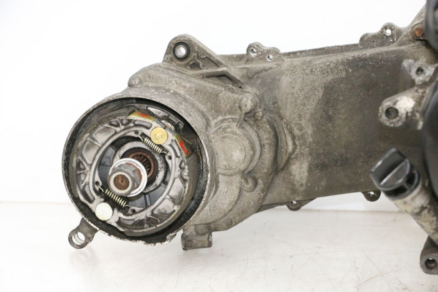 photo de ENGINE PEUGEOT KISBEE 4T 50 (2010 - 2017) - Component zoom