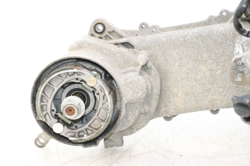 photo de ENGINE PEUGEOT KISBEE 4T 50 (2010 - 2017) - Component zoom