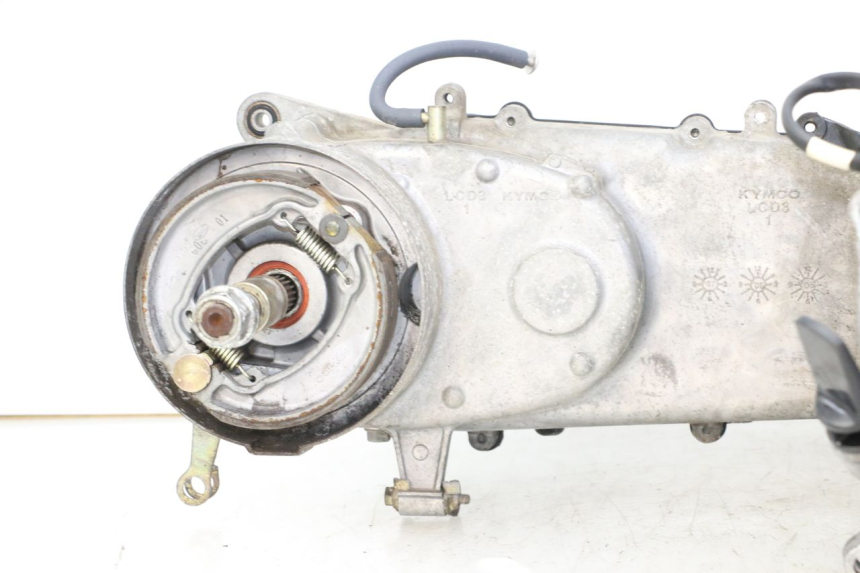 photo de ENGINE KYMCO PEOPLE S 125 (2000 - 2008) - Surface and material condition