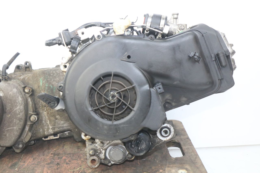 photo de ENGINE PIAGGIO LIBERTY IGET S 125 (2016 - 2020) - Fixing points details