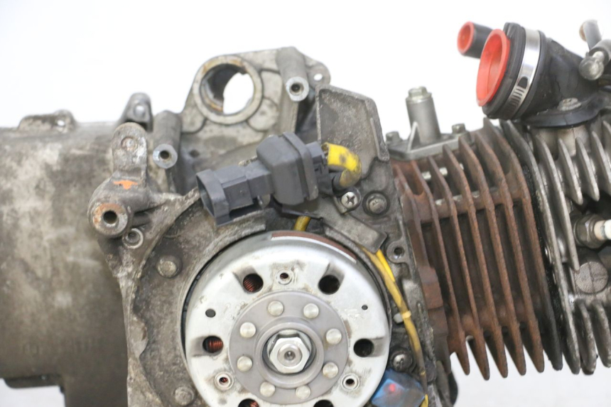 photo de ENGINE PIAGGIO LIBERTY 125 (1998 - 2008) - Alternative perspective