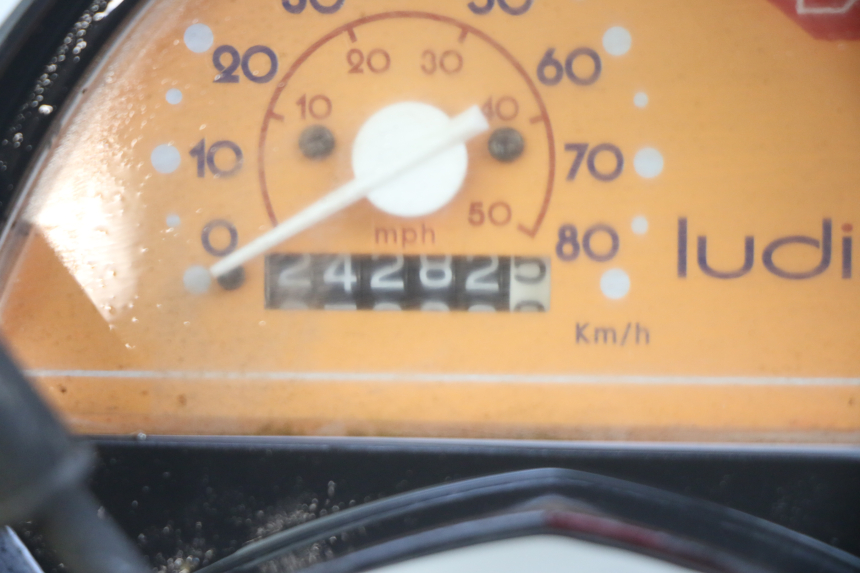 photo de ENGINE PEUGEOT LUDIX 50 (2005 - 2007) - Zoom on usage condition