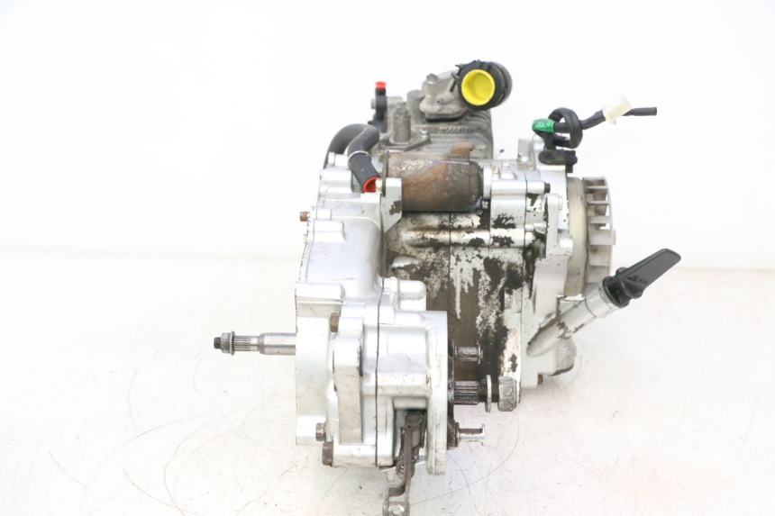 photo de ENGINE SYM MIO 50 (2005 - 2010) - Alternative angle