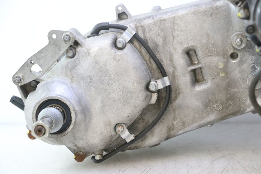 photo de ENGINE PIAGGIO MP3 HPE 530 (2022 - 2026) - Additional view of the item