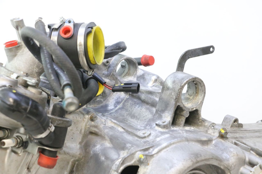 photo de ENGINE PIAGGIO MP3 HPE 530 (2022 - 2026) - Alternative angle