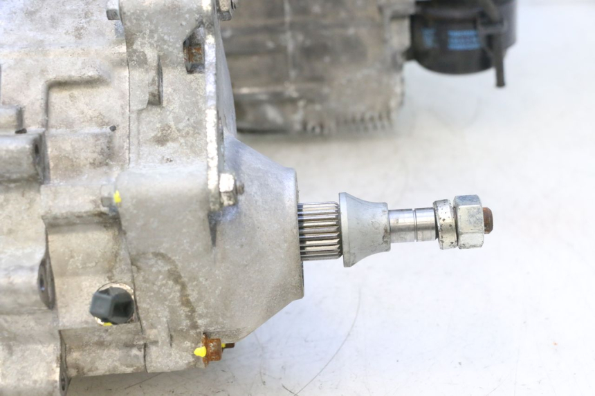 photo de ENGINE PIAGGIO MP3 HPE 530 (2022 - 2026) - Alternative perspective