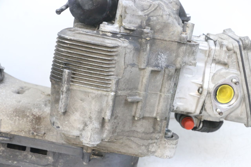 photo de ENGINE PIAGGIO MP3 LT 400 (2007 - 2012) - Detailed visual inspection
