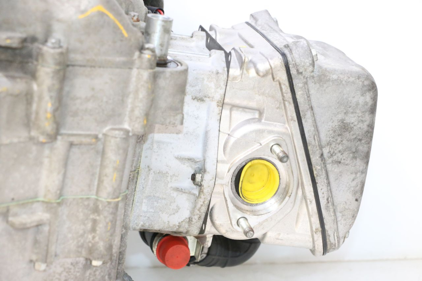 photo de ENGINE PIAGGIO MP3 LT 400 (2007 - 2012) - Surface and material condition