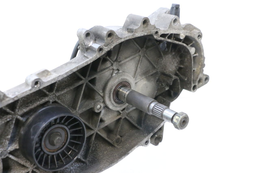 photo de ENGINE PIAGGIO MP3 RL 250 (2006 - 2010) - Alternative perspective
