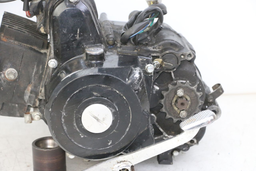 photo de ENGINE NITRO MOTORS SPEEDY 125 - Alternative angle
