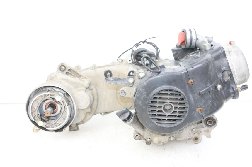 photo de ENGINE JM MOTORS OLDIES GT 4T 50 (2018 - 2025) - Detailed visual inspection