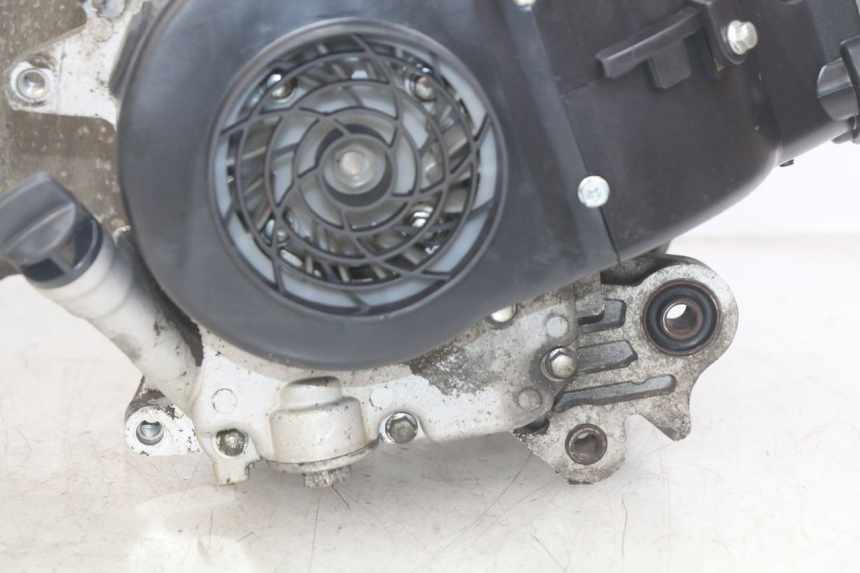 photo de ENGINE JM MOTORS OLDIES RS 4T 50 (2021 - 2024) - Surface and material condition