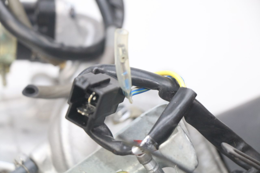 photo de ENGINE SYM ORBIT 2 2T 50 (2008 - 2018) - Surface and material condition