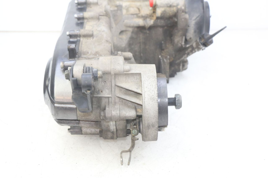 photo de ENGINE SYM ORBIT III 3 4T 50 (2021 - 2025) - Additional view of the item