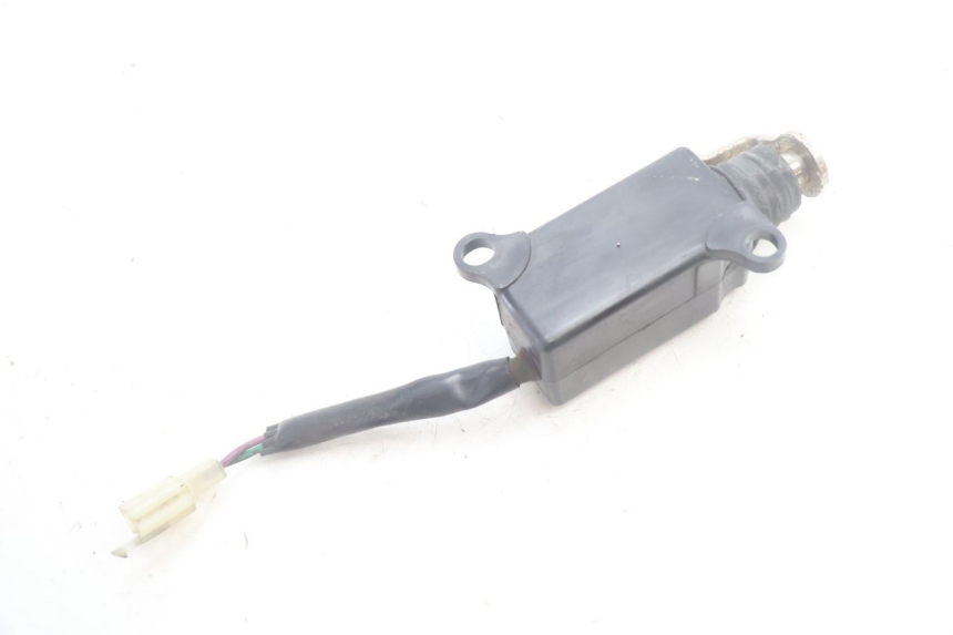 photo de SEAT LOCK ENGINE SYM MIO 50 (2005 - 2010) - Technical close-up