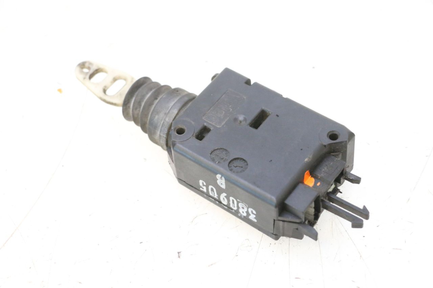 photo de TRUNK OPENING MOTOR PEUGEOT SATELIS COMPRESSOR K15 125 (2006 - 2009) - Main view