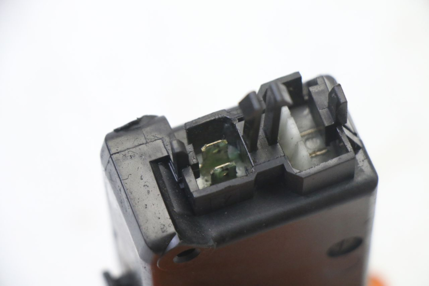 photo de SEAT LOCK ENGINE PEUGEOT SATELIS 125 (2013 - 2018) - Alternative perspective