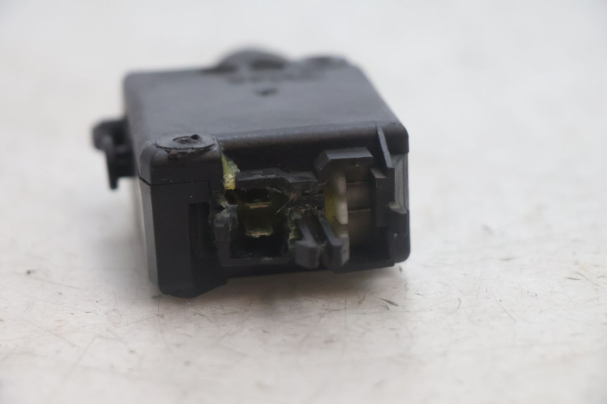 photo de SEAT LOCK ENGINE PEUGEOT SATELIS 125 (2013 - 2018) - Alternative perspective