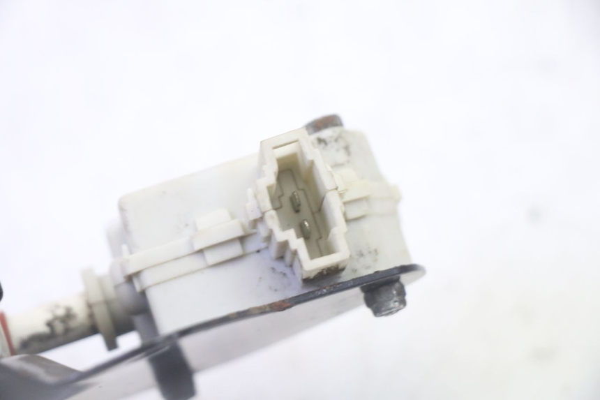 photo de SEAT LOCK ENGINE PIAGGIO XEVO - X EVO 125 (2007 - 2017) - Product overview