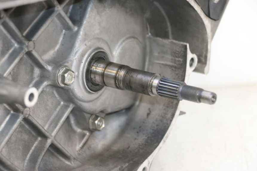 photo de ENGINE HONDA PCX (JF28) 125 (2009 - 2011) - Alternative angle
