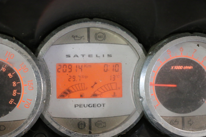 photo de ENGINE PEUGEOT SATELIS COMPRESSOR K15 125 (2006 - 2009) - Zoom on usage condition