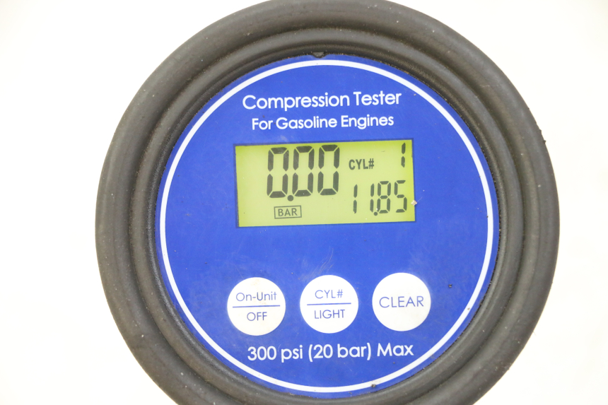 photo de ENGINE PEUGEOT VIVACITY 125 (2010 - 2017) - Detailed visual inspection