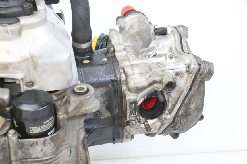 photo de ENGINE PIAGGIO BEVERLY 125 (1998 - 2005) - Alternative perspective